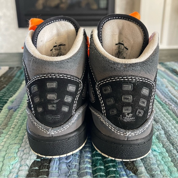 Kids Air Jordans - Picture 5 of 6